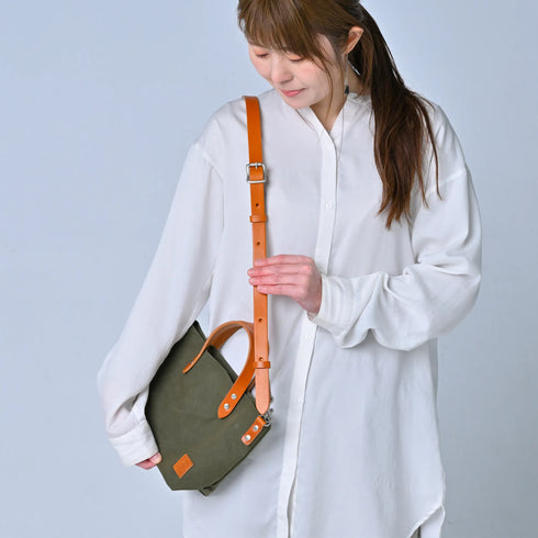 レザーショルダーパーツ